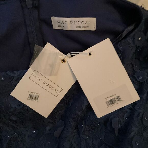 MAC DUGGAL 67711 Navy Floral Applique Boat Neck Cap Sleeve Gown - Picture 12 of 12